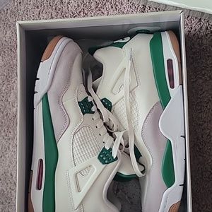 Jordan 4 Retro SP
